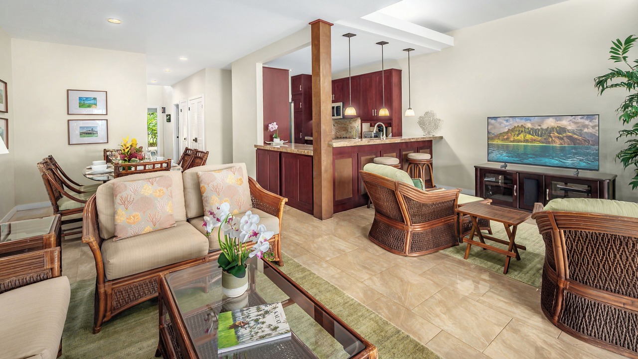 Photo of Livingroom in Poipu