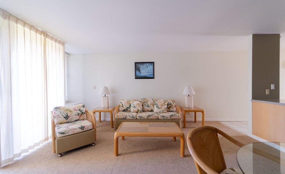 Photo of Livingroom in Kahuku