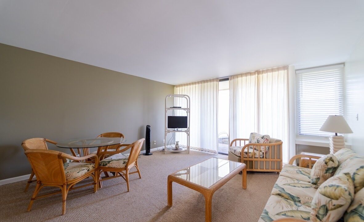 Photo of Livingroom in Kahuku