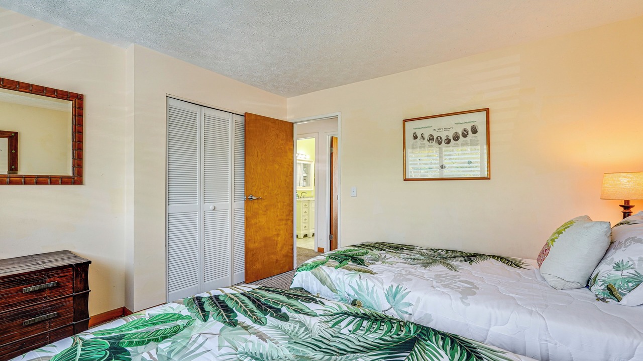 Photo of Bedroom in Kahaluu-Keauhou