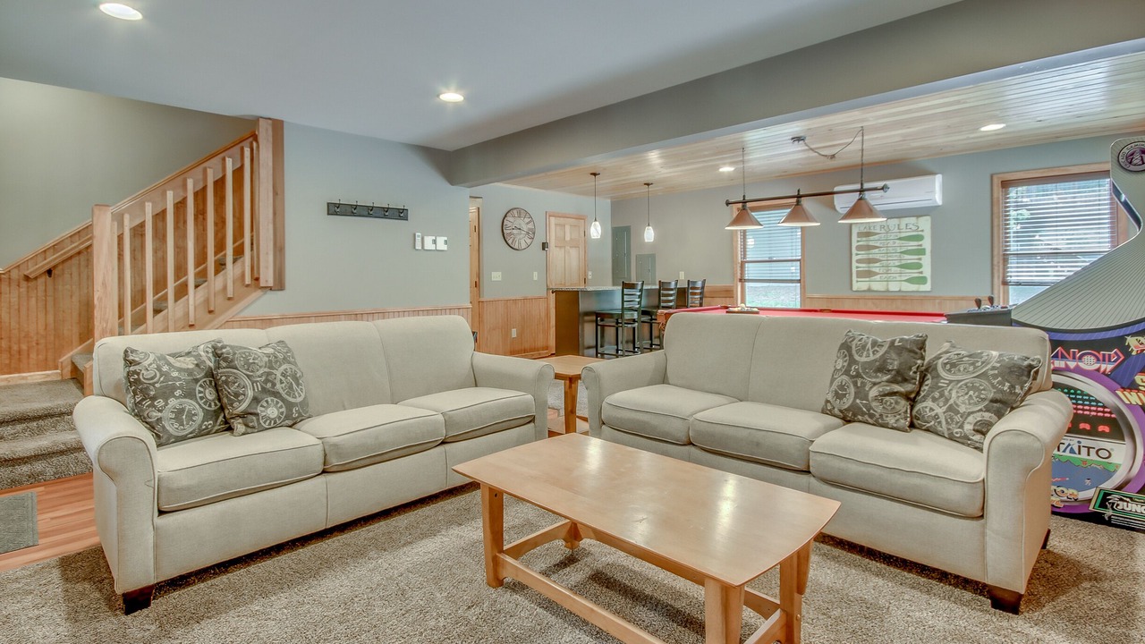 Photo of Bedroom in Lake Harmony Estates