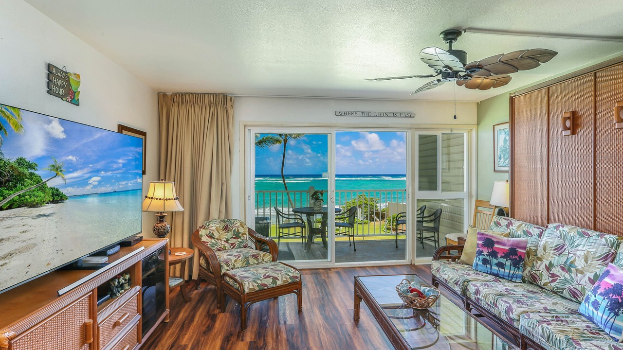 Photo of Livingroom in Wailua