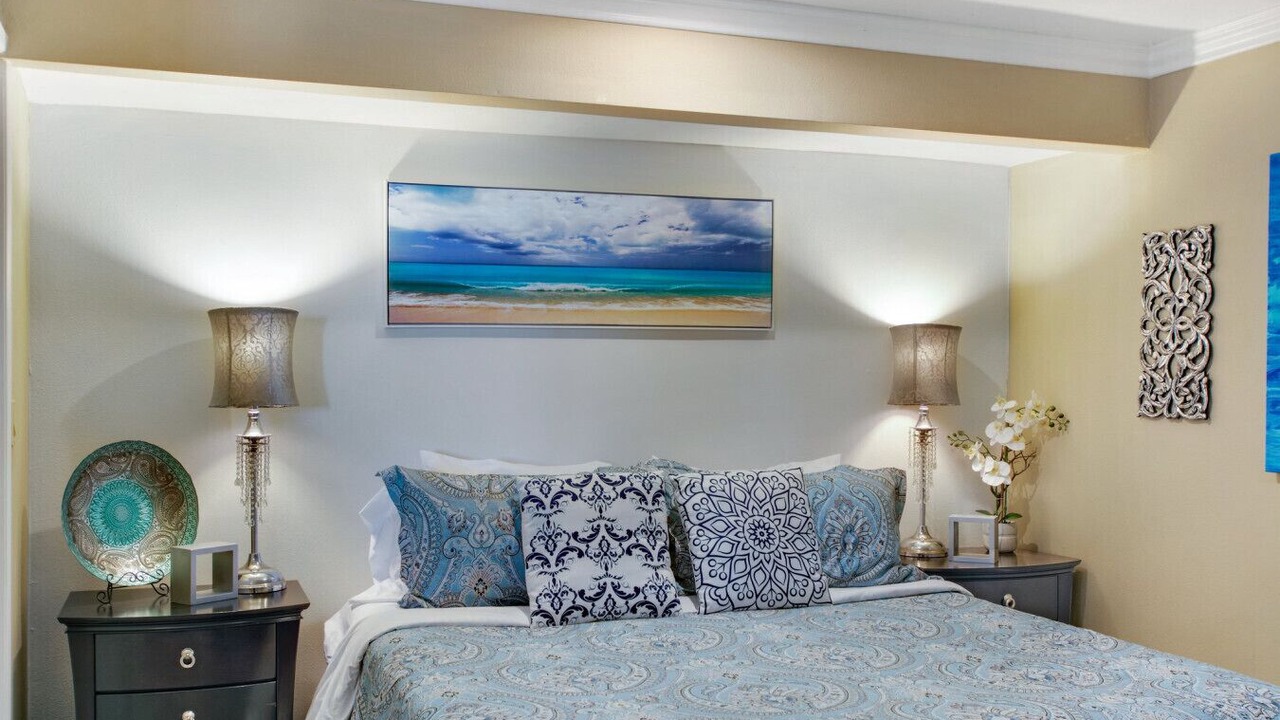 Photo of Bedroom in Laguna Beach