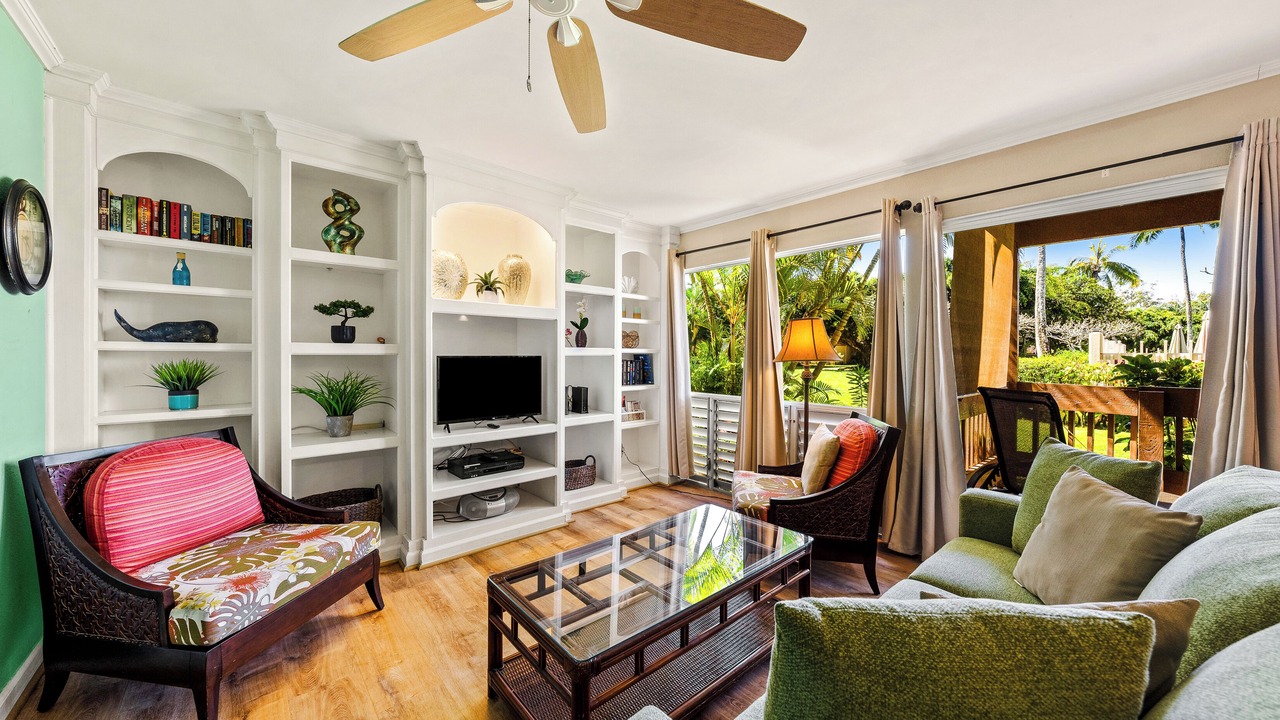 Photo of Livingroom in Princeville