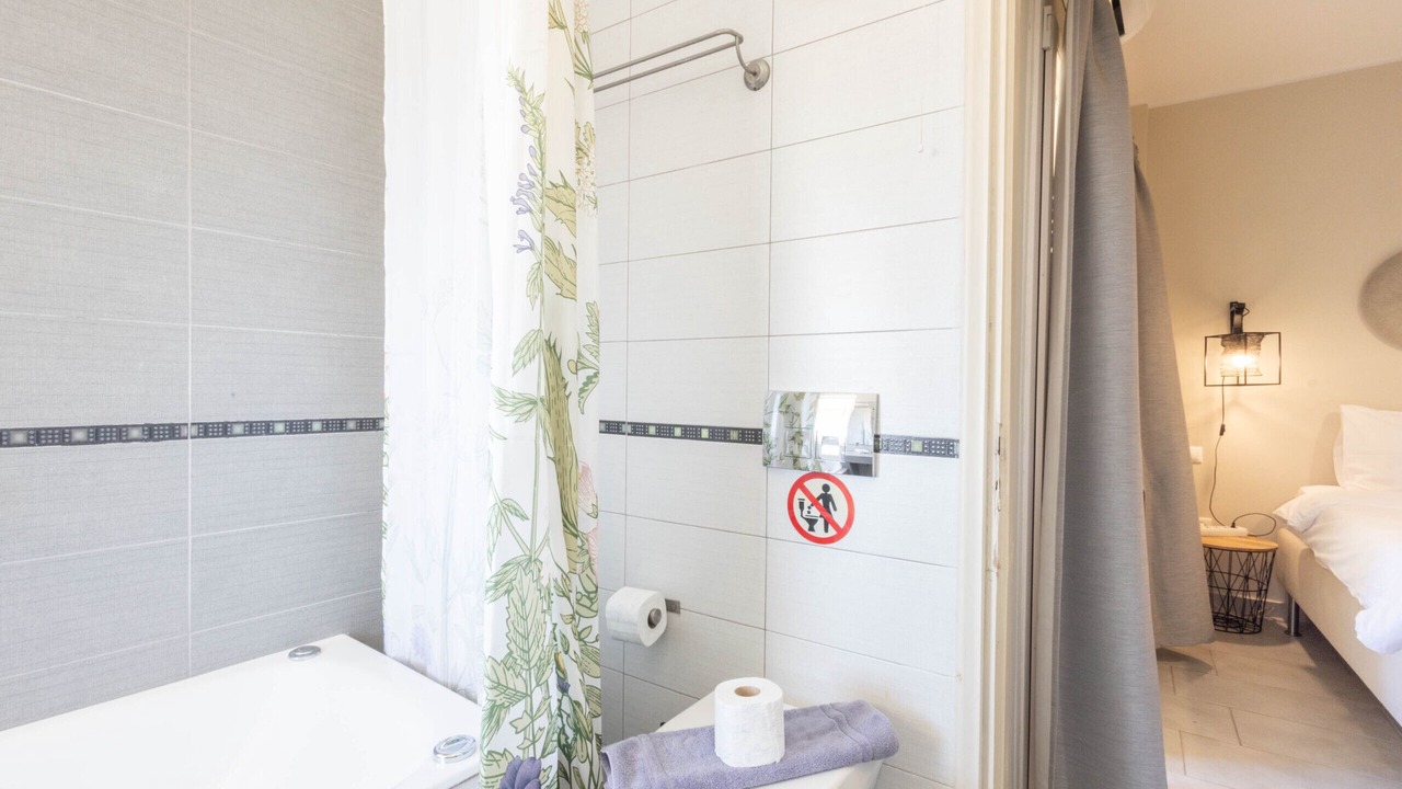 Photo of Bathroom in Voula
