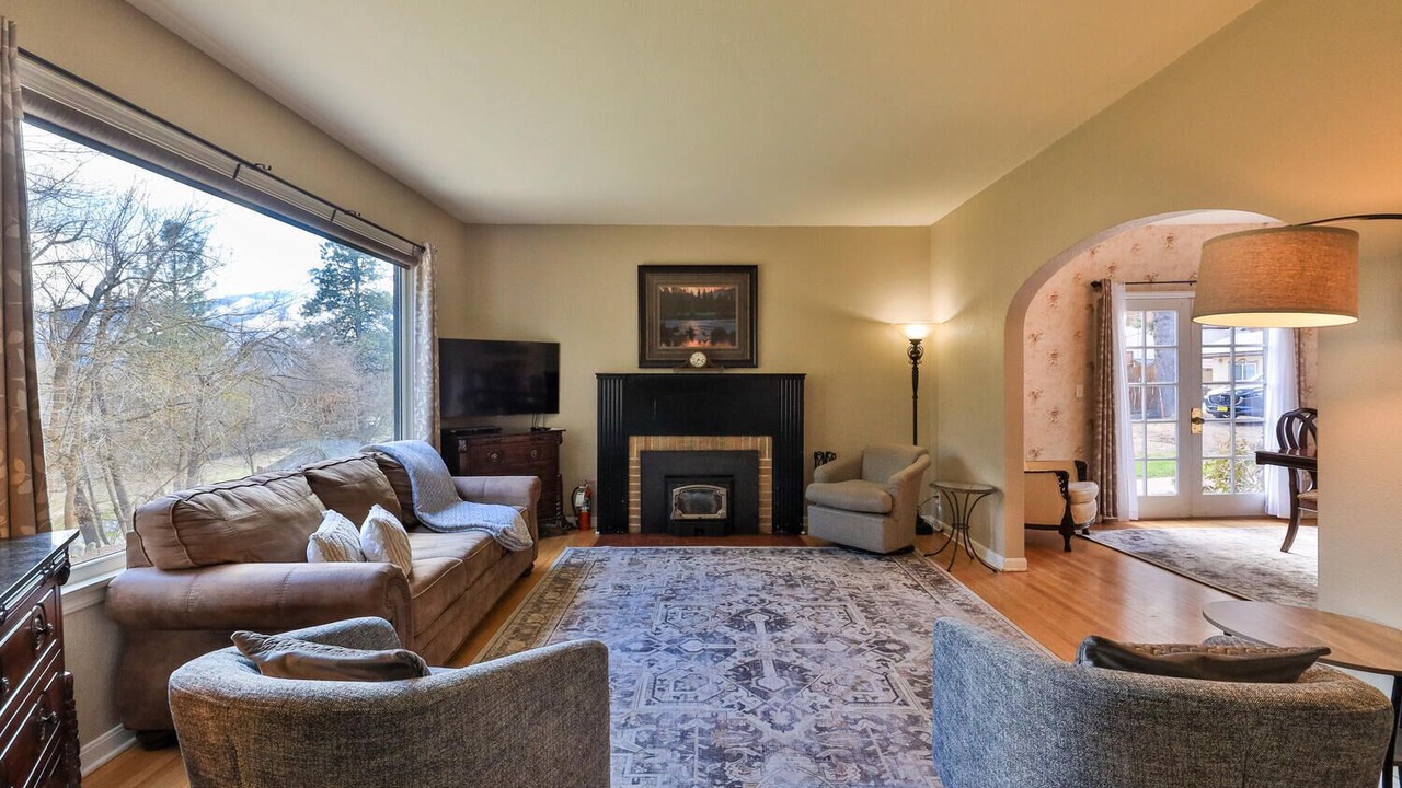 Photo of Livingroom in Leavenworth