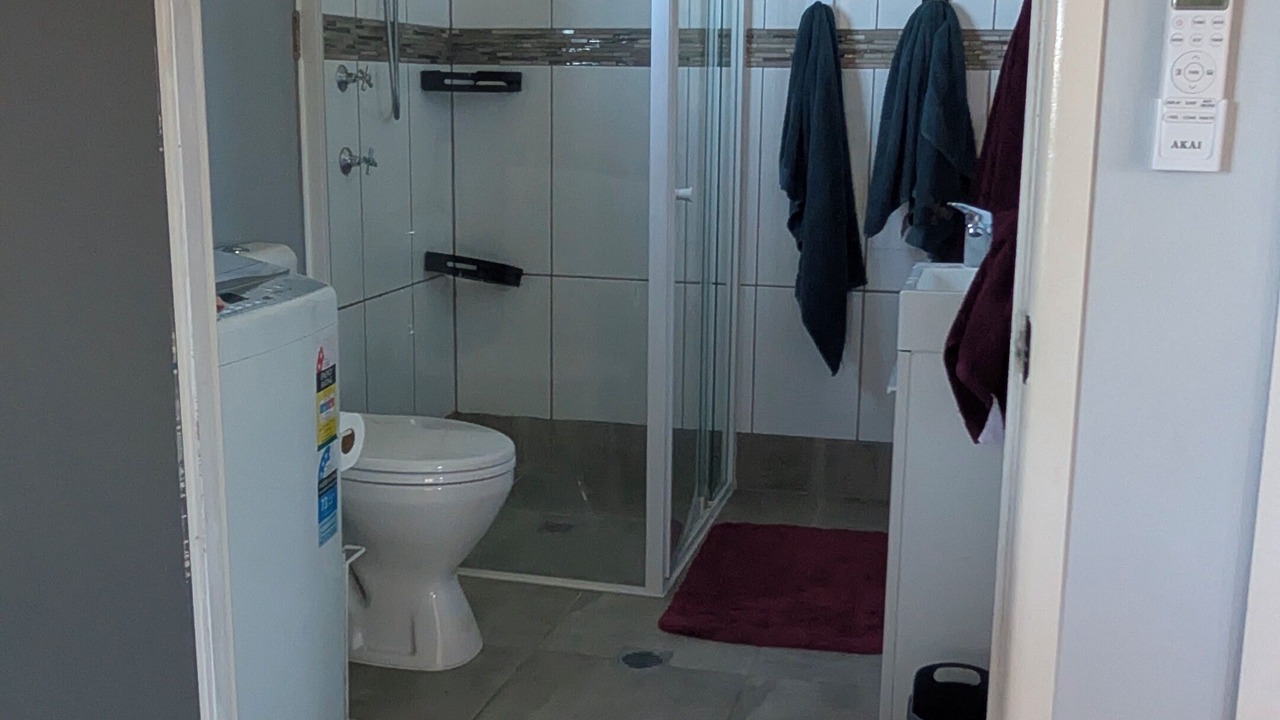 Photo of Bathroom in Undercliffe