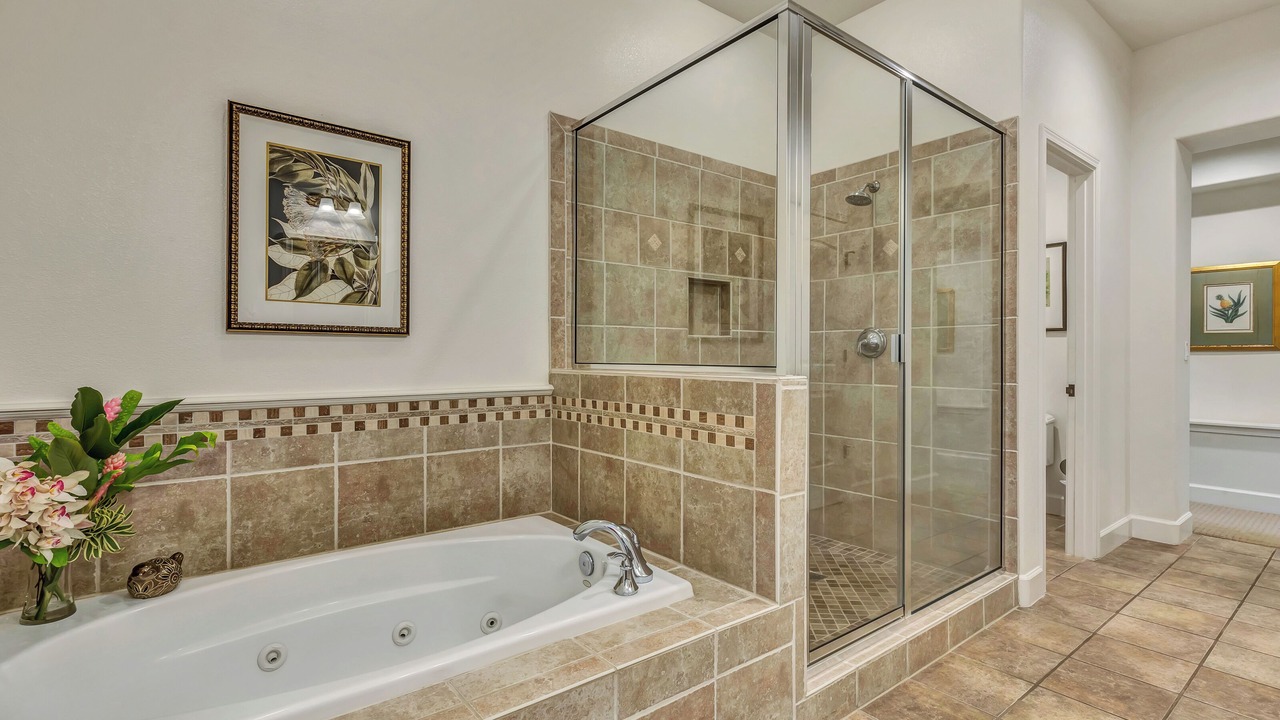 Photo of Bathroom in Kulalani