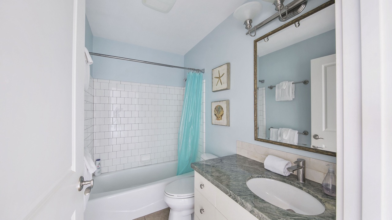 Photo of Bathroom in Princeville