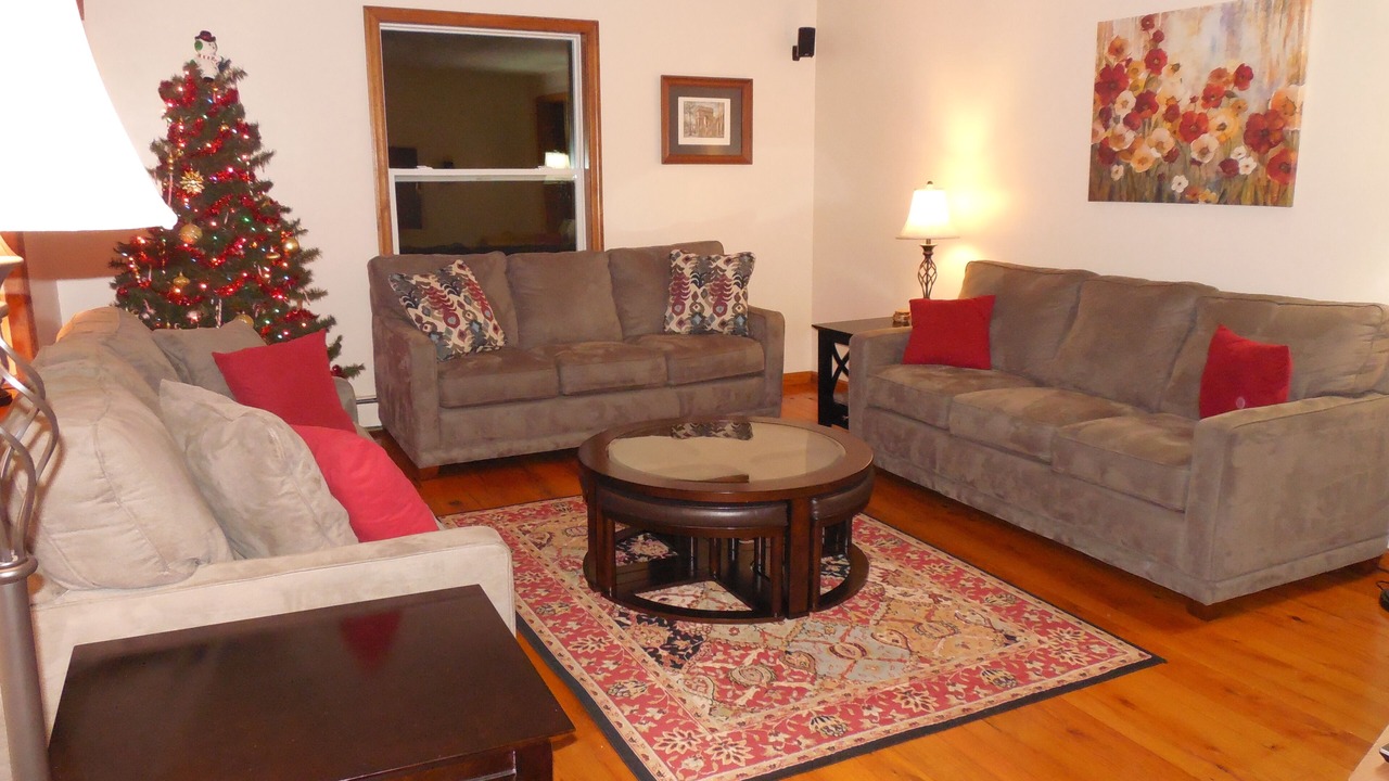 Photo of Livingroom in Maple View