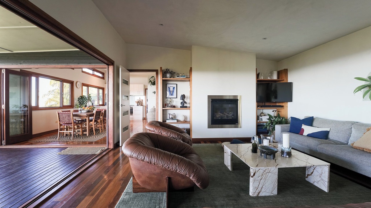 Photo of Livingroom in Federal