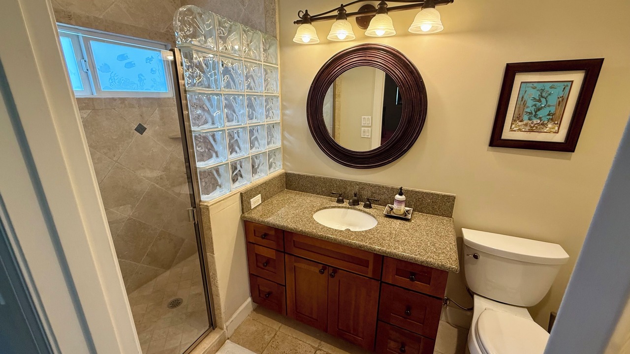 Photo of Bathroom in Kailua
