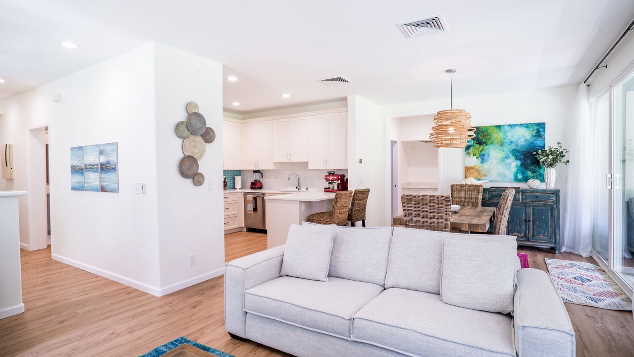 Photo of Livingroom in Princeville