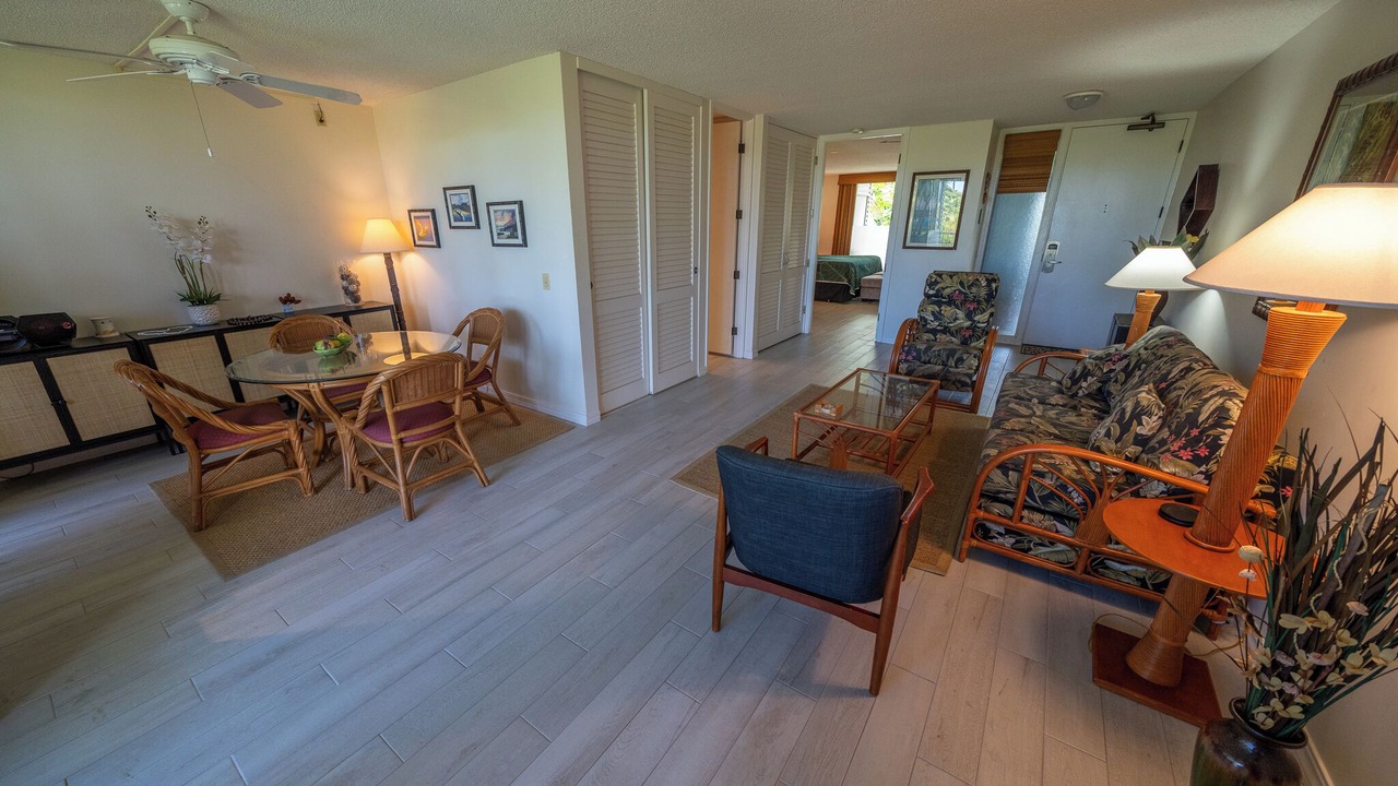 Photo of Livingroom in Princeville