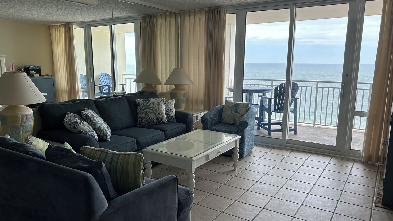 Photo of Livingroom in North Ocean City