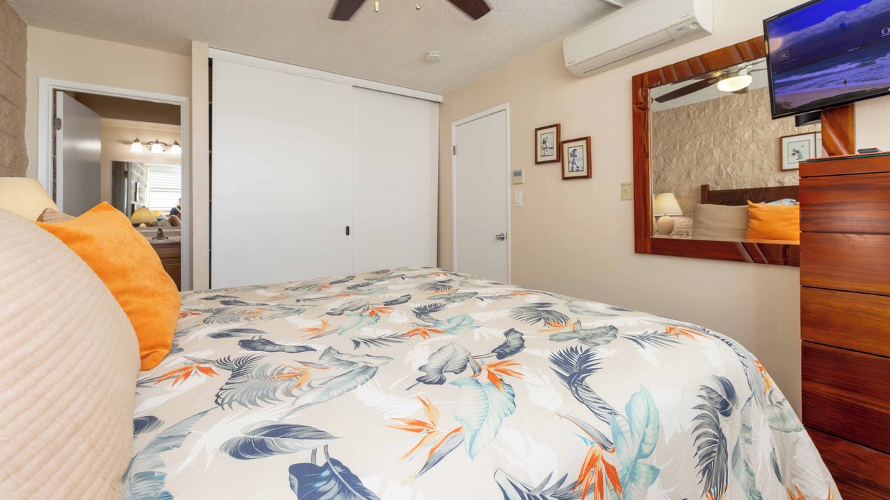 Photo of Bedroom in Maalaea