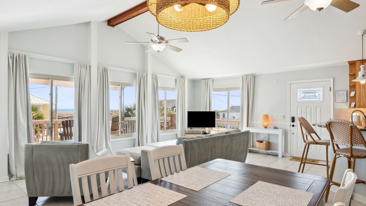 Photo of Livingroom in Fernandina Beach