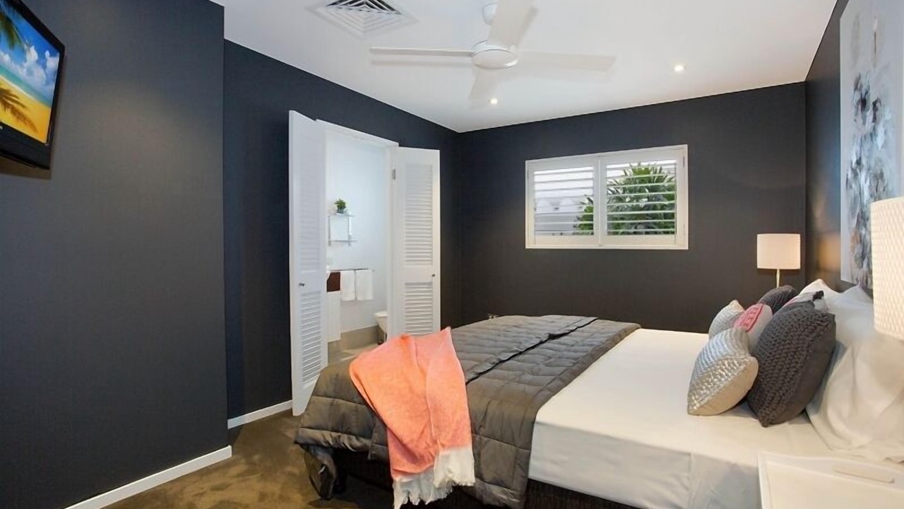 Photo of Bedroom in Broadbeach Waters