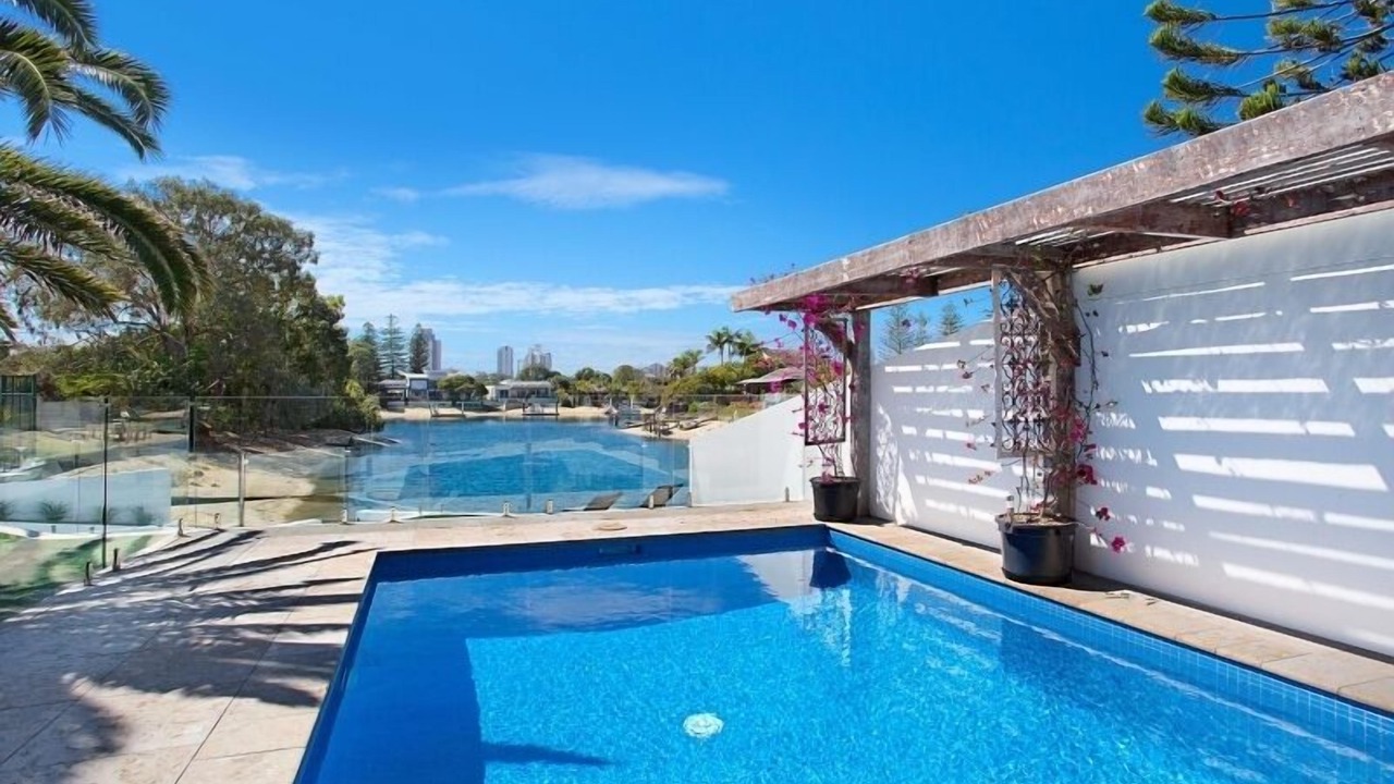 Photo of Outdoor in Broadbeach Waters