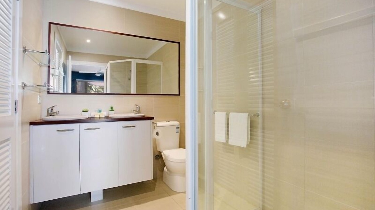 Photo of Bathroom in Broadbeach Waters