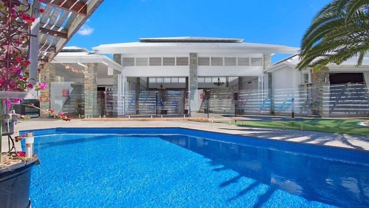 Photo of Outdoor in Broadbeach Waters
