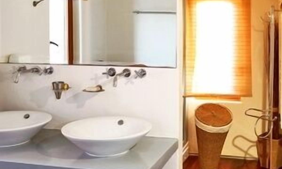 Photo of Bathroom in Imerovigli