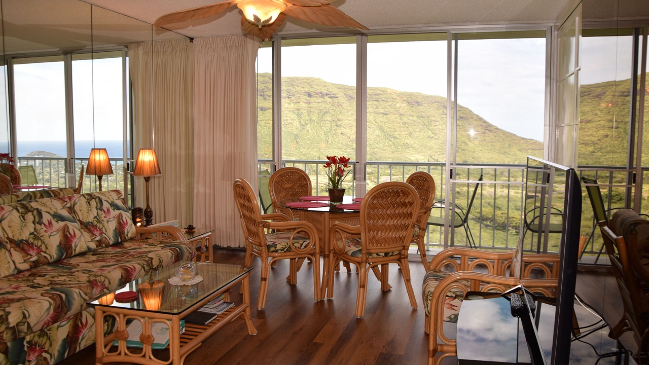 Photo of Livingroom in Makaha