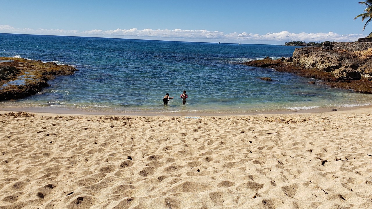 Photo of Others in Makaha