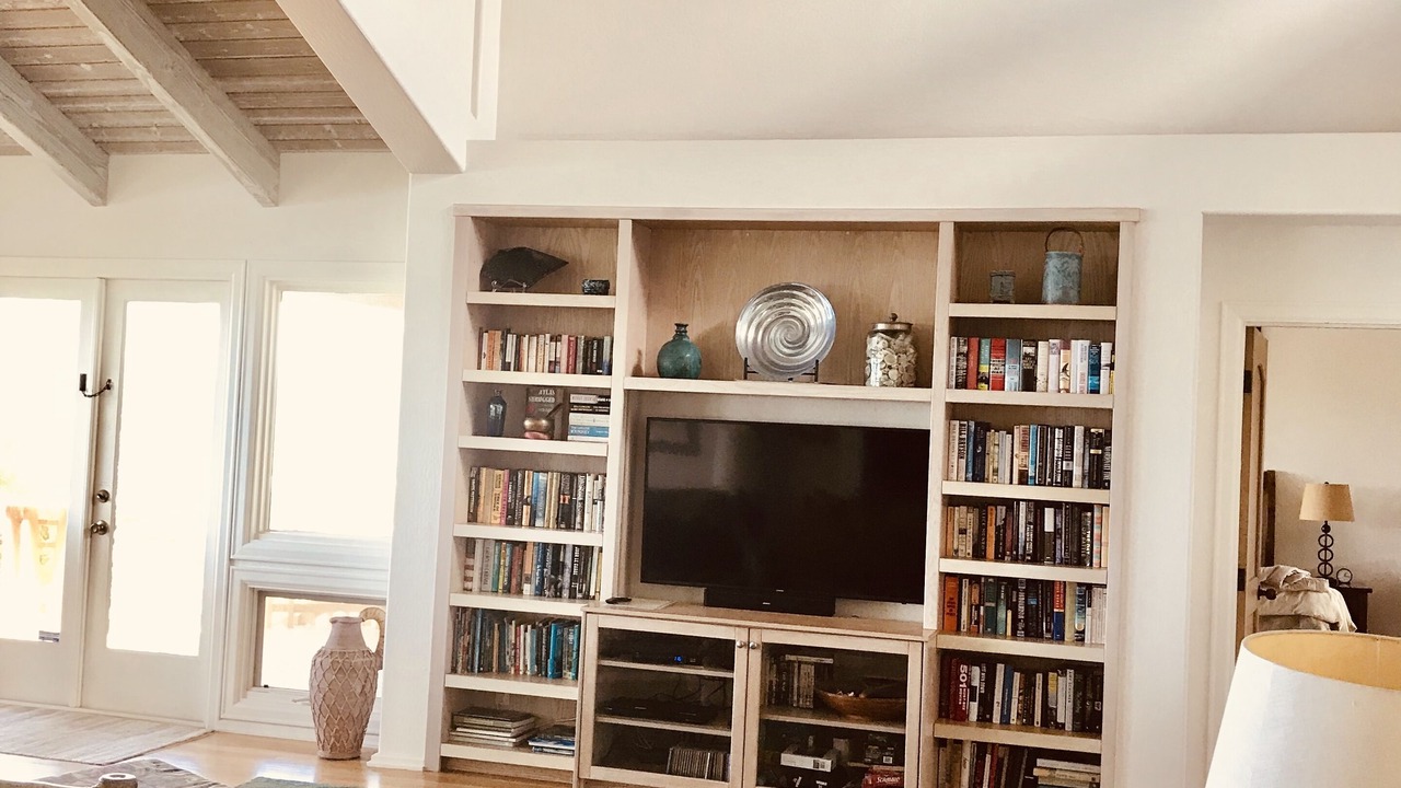 Photo of Livingroom in Waialua