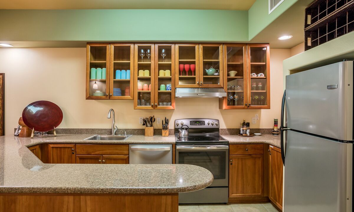 Photo of Kitchen in Kahaluu Bay