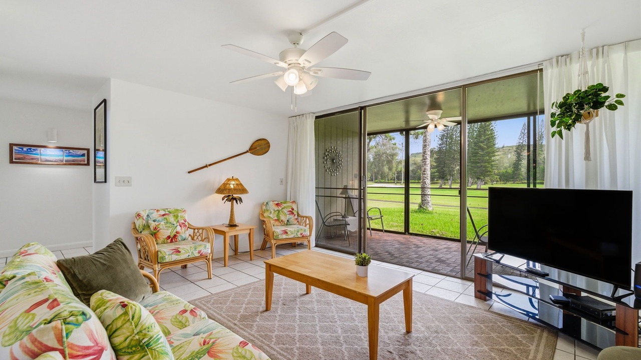 Photo of Livingroom in Kahuku