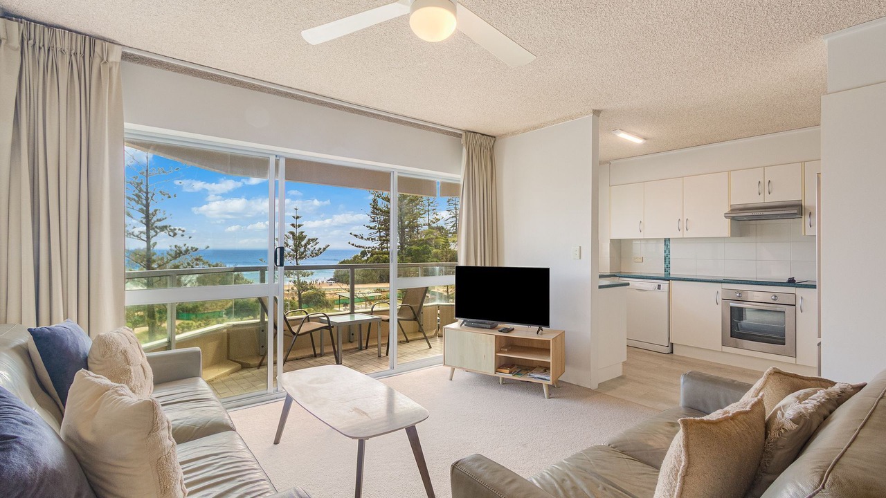 Photo of Livingroom in Coolangatta