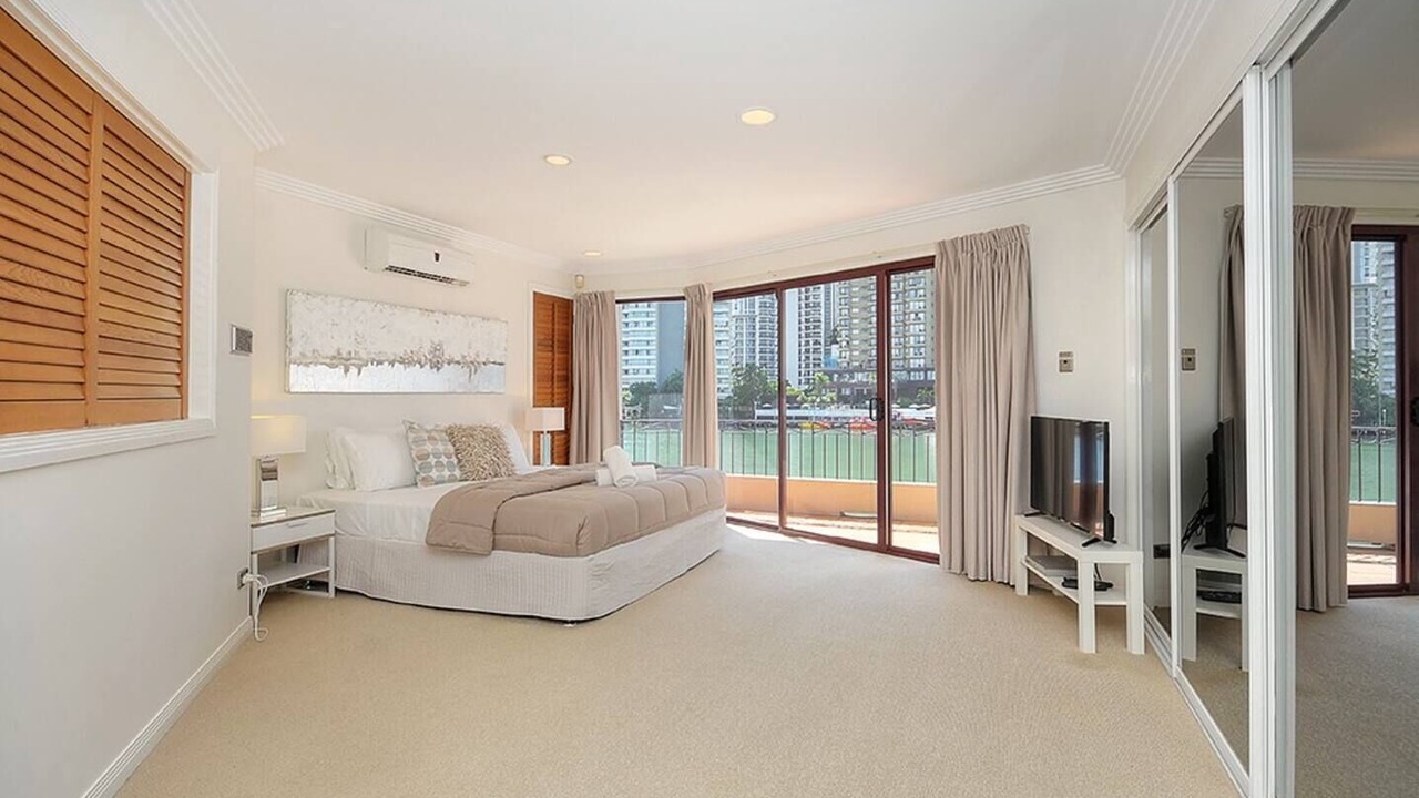 Photo of Bedroom in Surfers Paradise