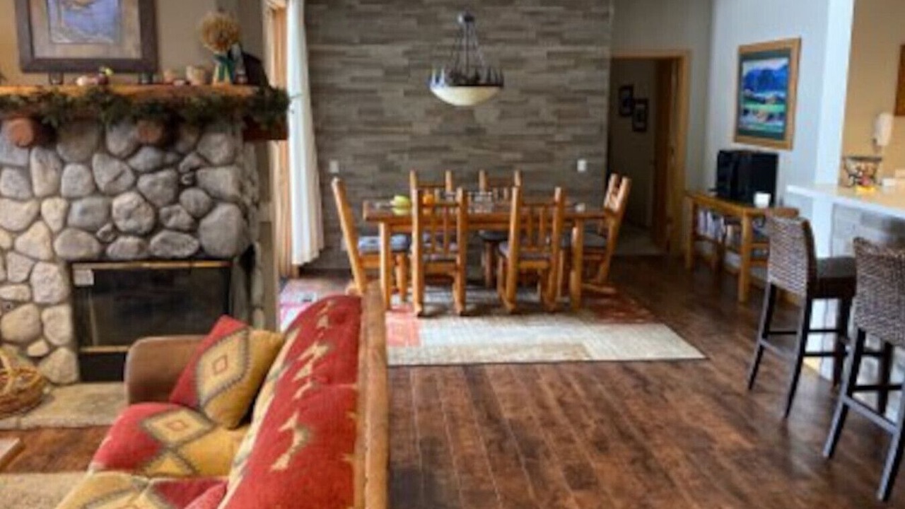 Photo of Livingroom in Mammoth Lakes