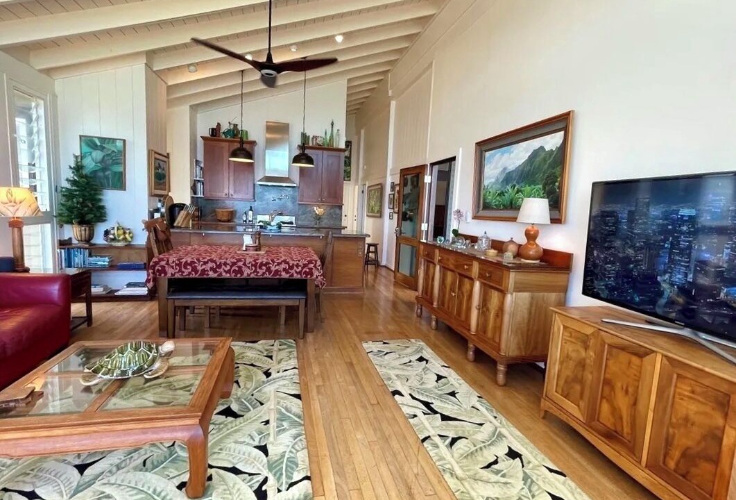 Photo of Bedroom in Mokuleia