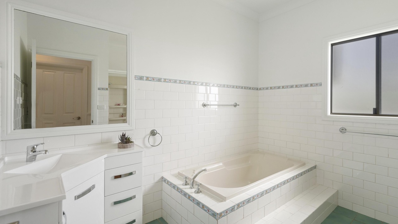 Photo of Bathroom in Empire Vale