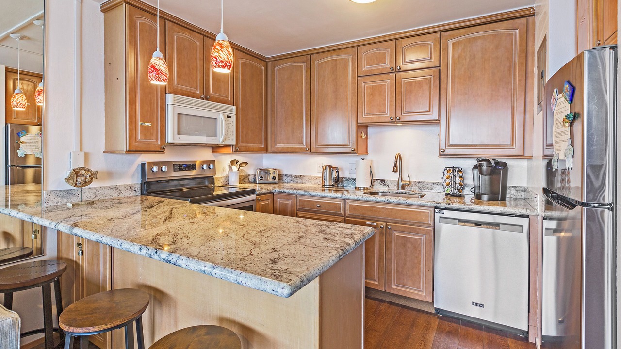 Photo of Kitchen in Historic Lahaina Front Street