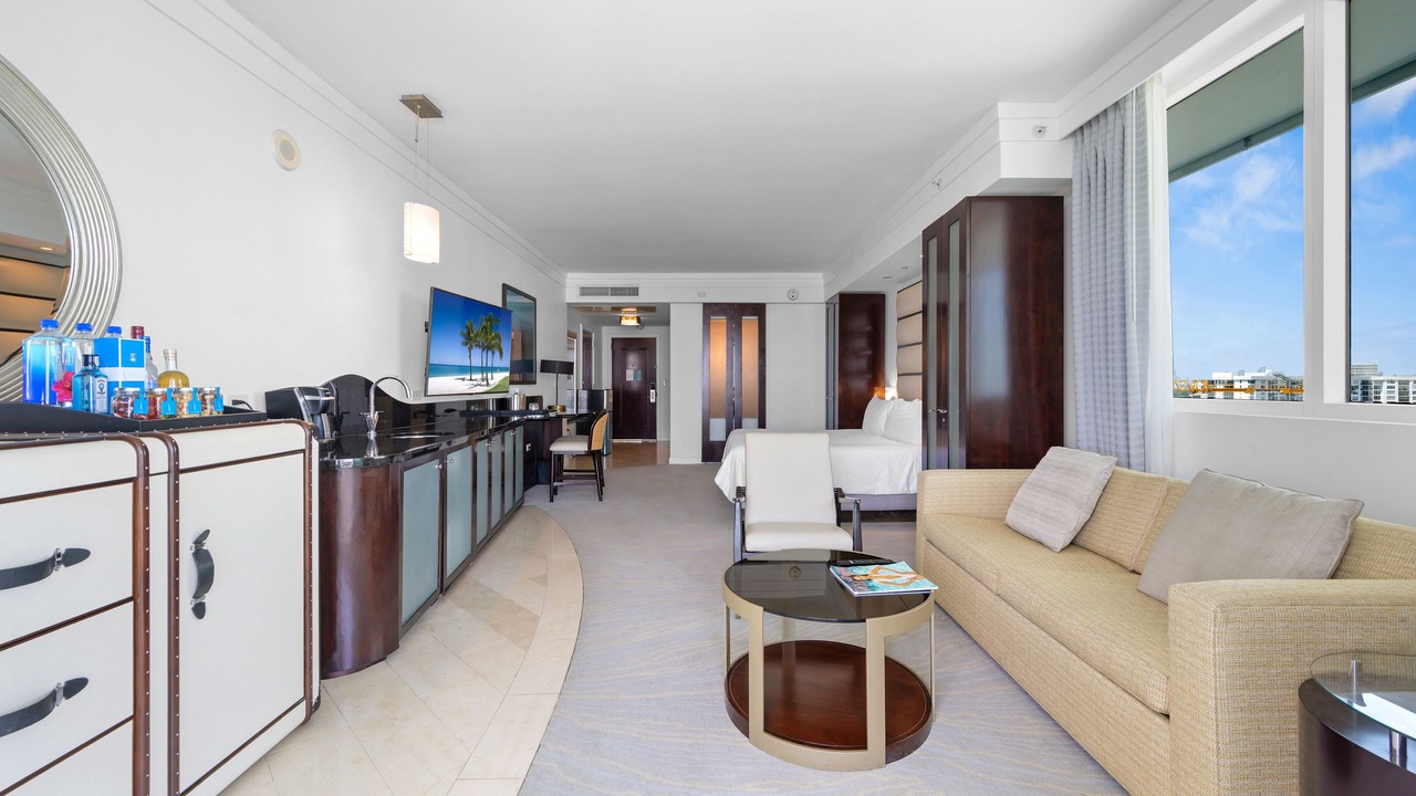 Photo of Livingroom in Mid Beach
