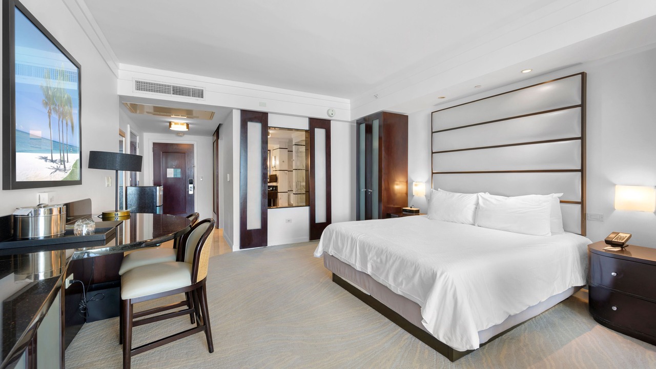 Photo of Bedroom in Mid Beach