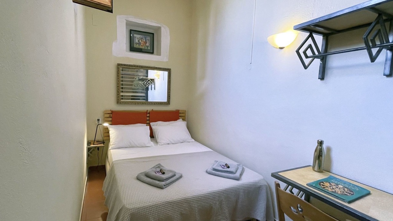 Photo of Bedroom in Drapanos