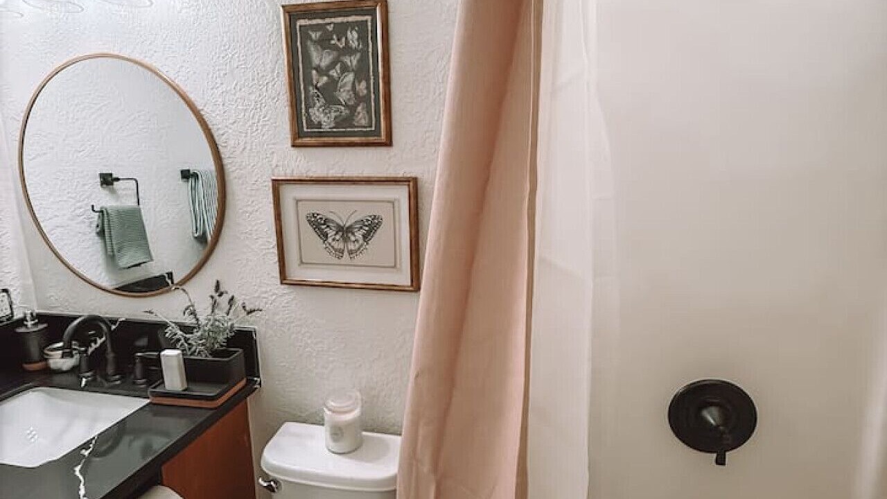 Photo of Bathroom in Hakalau