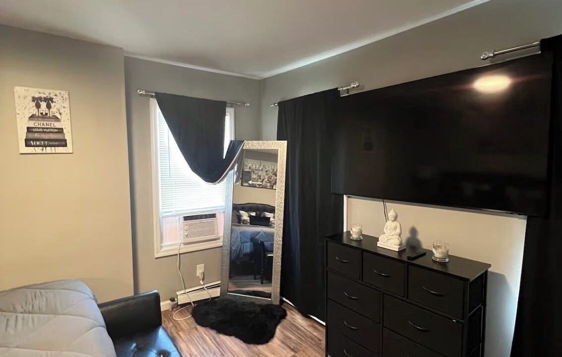 Photo of Bedroom in Trenton