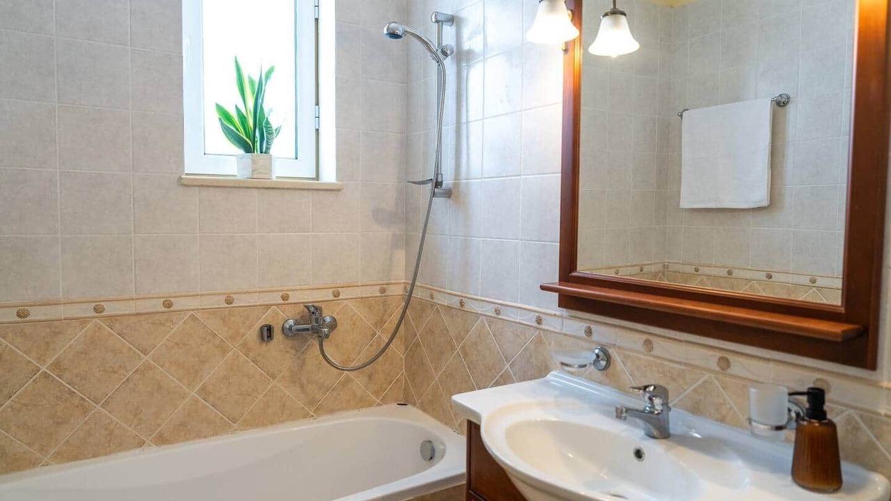 Photo of Bathroom in Tersanas