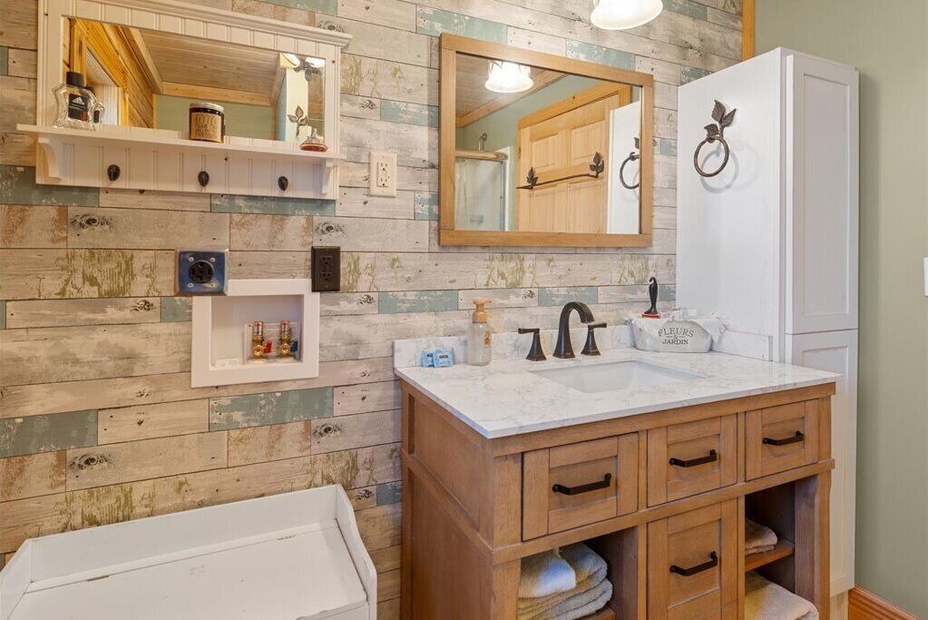 Photo of Bathroom in Marion