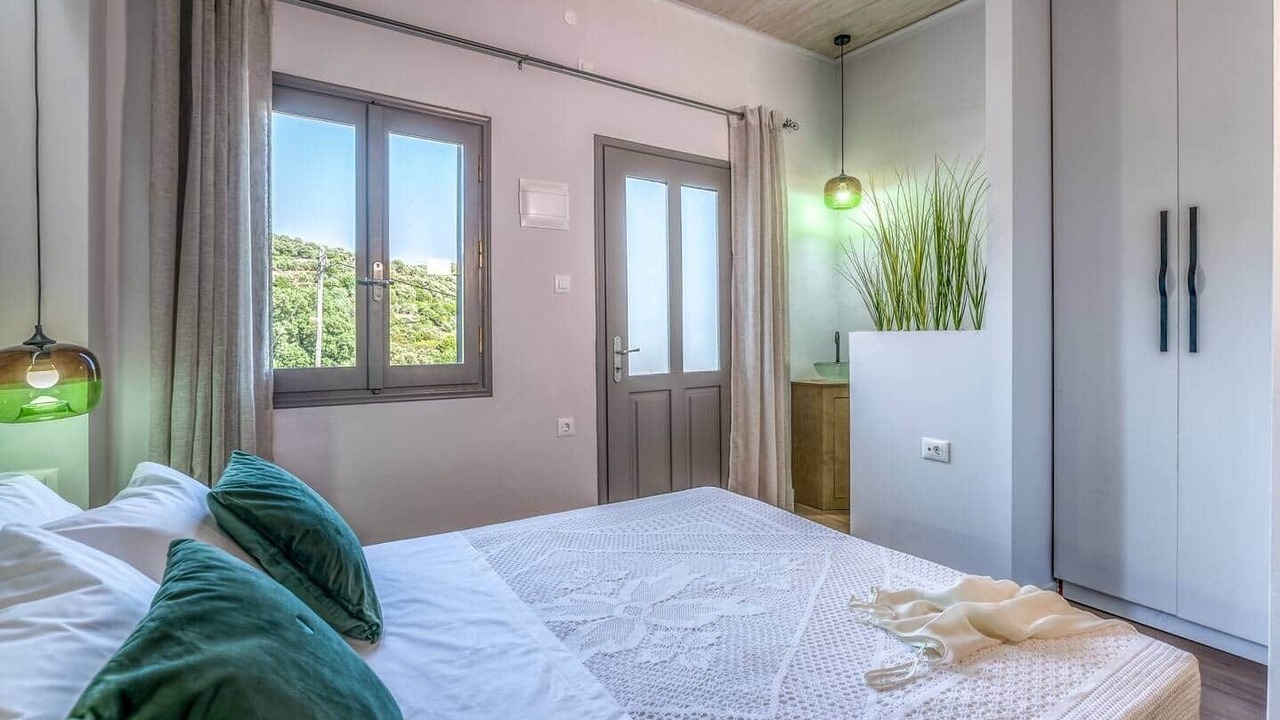 Photo of Bedroom in Vatolakkos