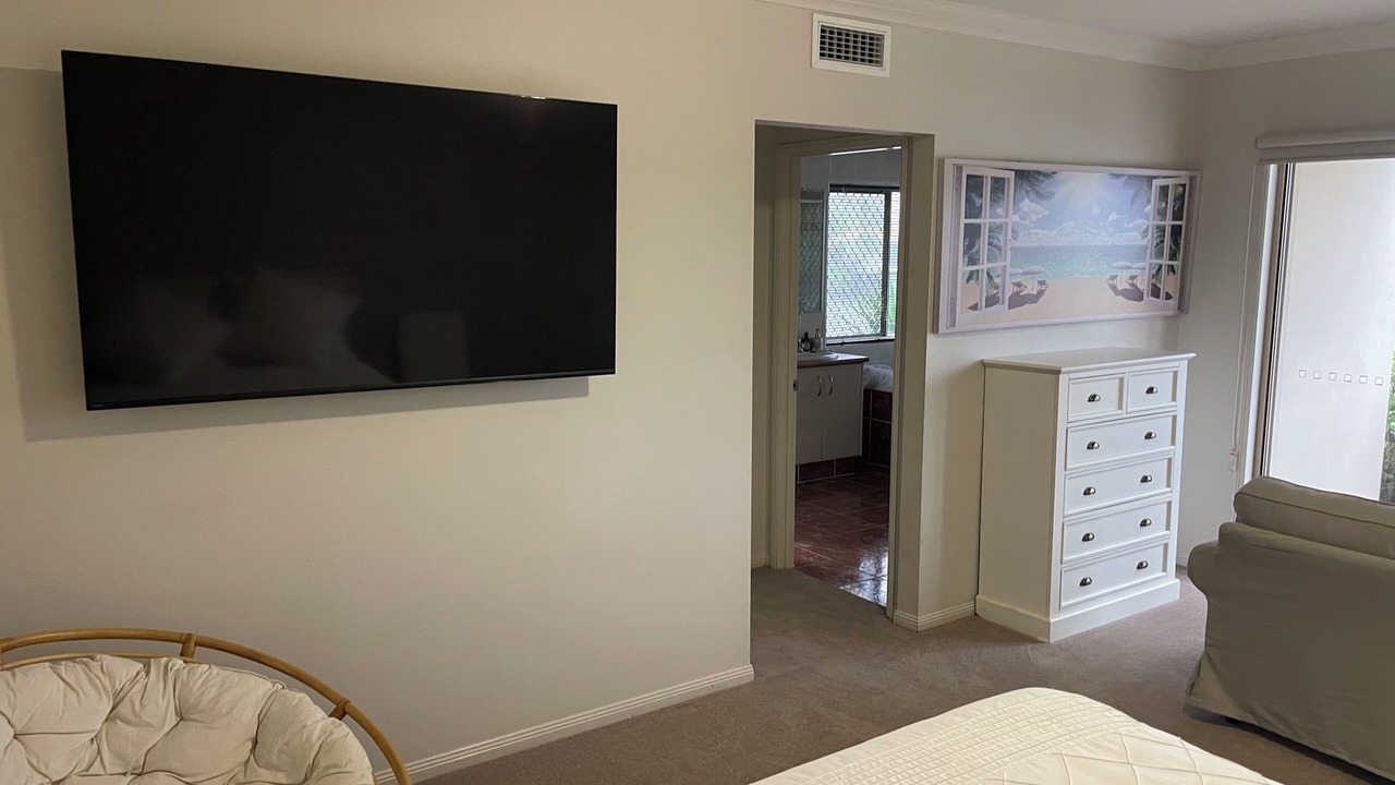 Photo of Bedroom in Helensvale