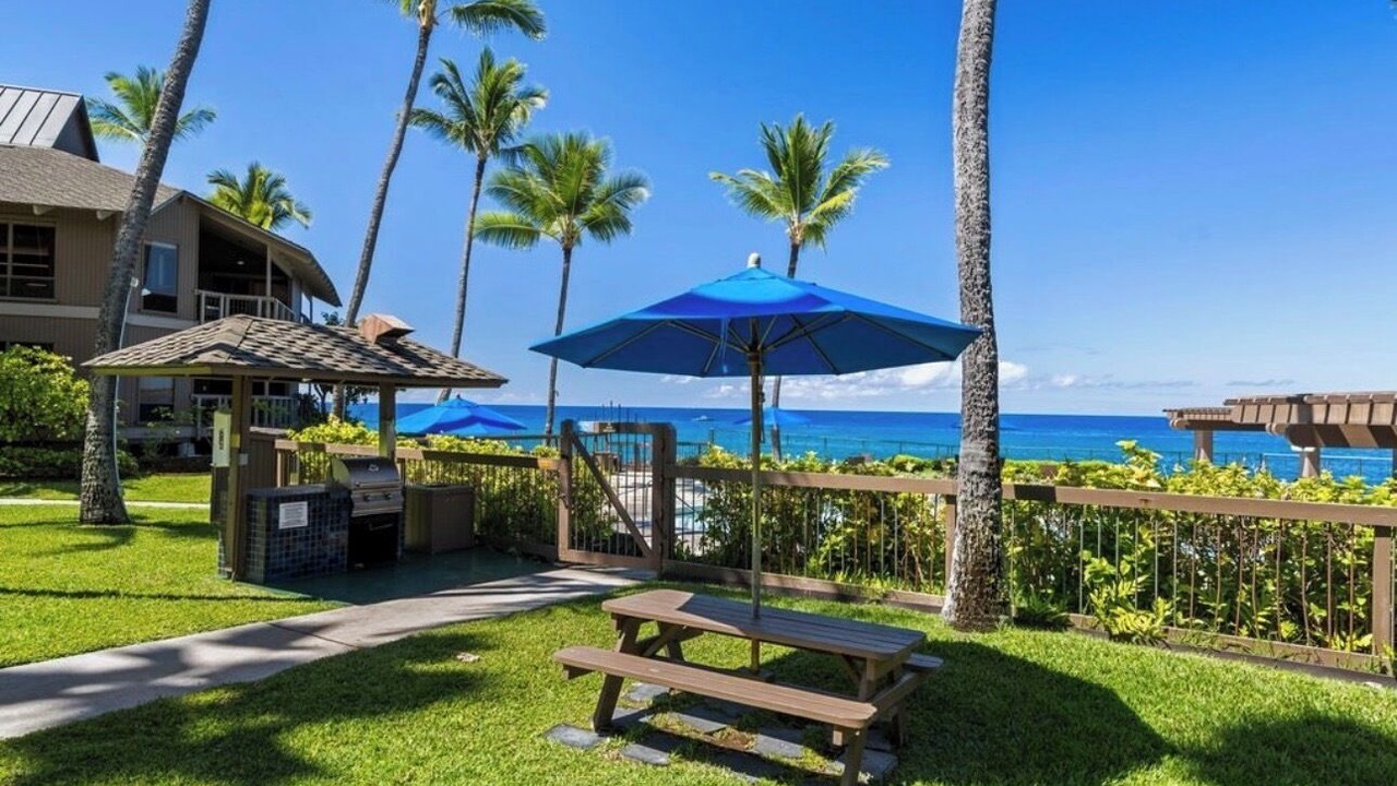 Photo of Patio Balcony in Kahaluu-Keauhou