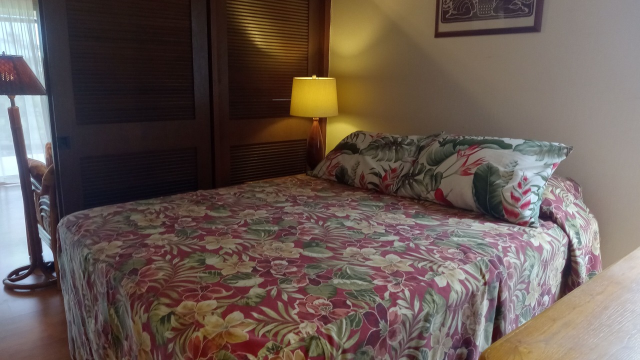 Photo of Bedroom in Punaluu