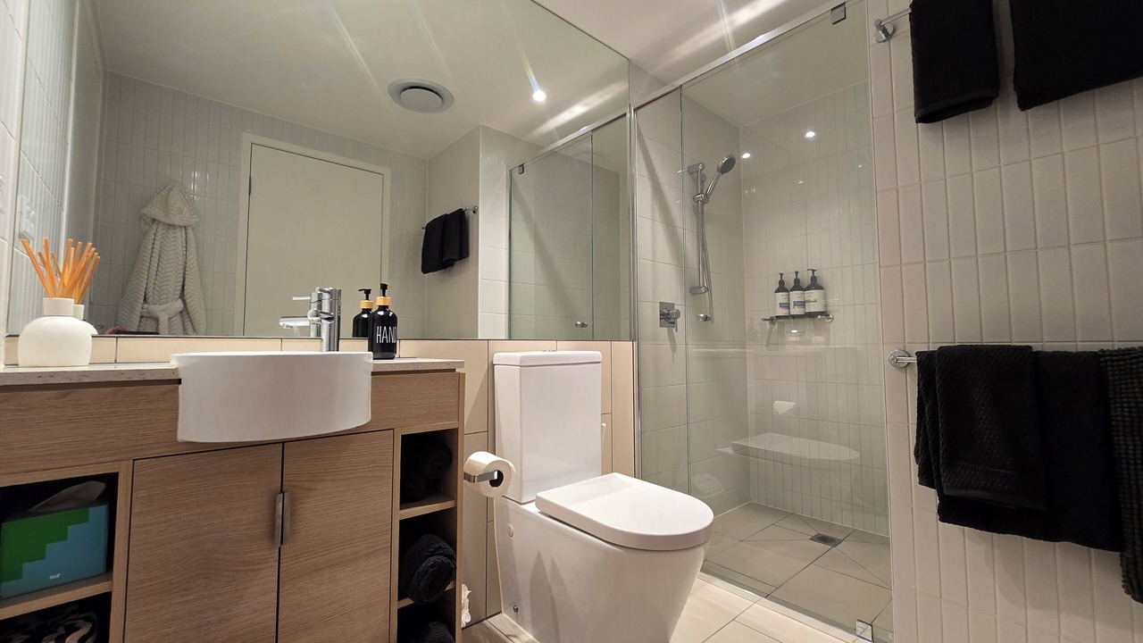 Photo of Bathroom in Broadbeach