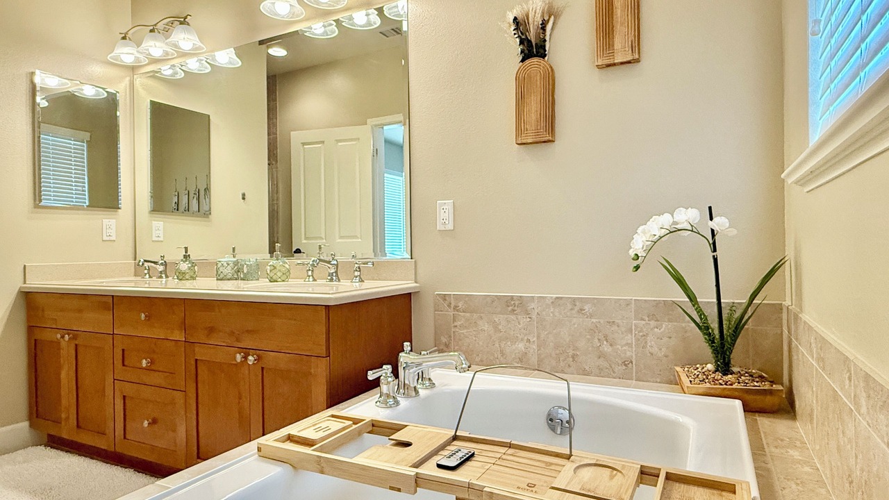 Photo of Bathroom in Ewa